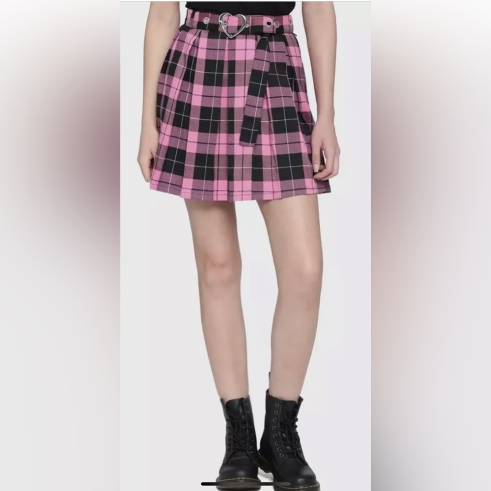 Hot Topic Plaid Pleated Skirt with Belt, Black / Pink, Size S